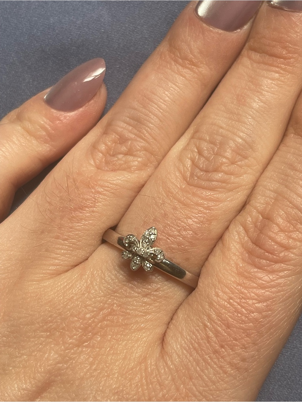 Delicate Silver Floral Diamond Accent Ring - White